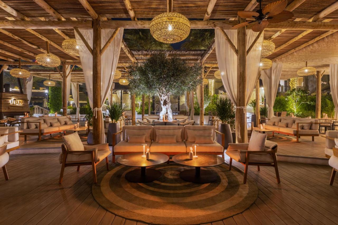 Sofitel Dubai Palm Apartments Exterior foto The interior of the restaurant