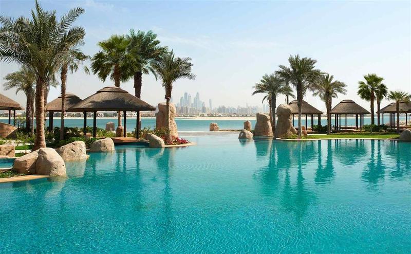 Sofitel Dubai Palm Apartments Exterior foto The swimming pool at Jumeirah Beach Hotel